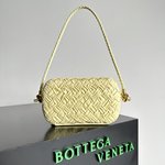 Bottega Veneta Crossbody & Shoulder Bags Best AAA+
 Weave Vintage
