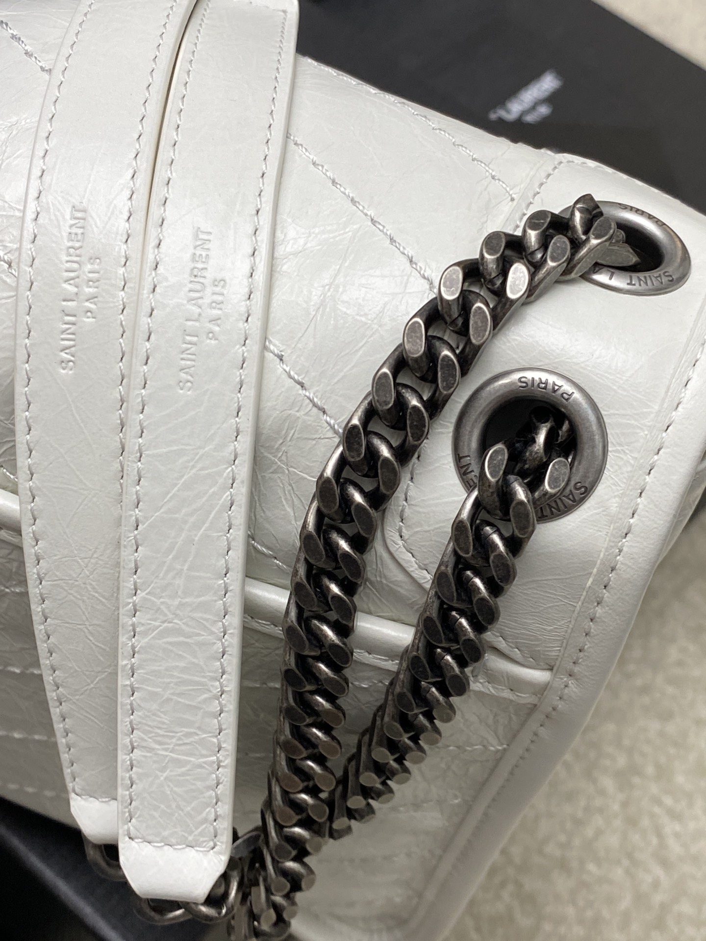 Saint Laurent 28cm油腊纯白/古银 NIKI 爆裂纹 超多明星 同款