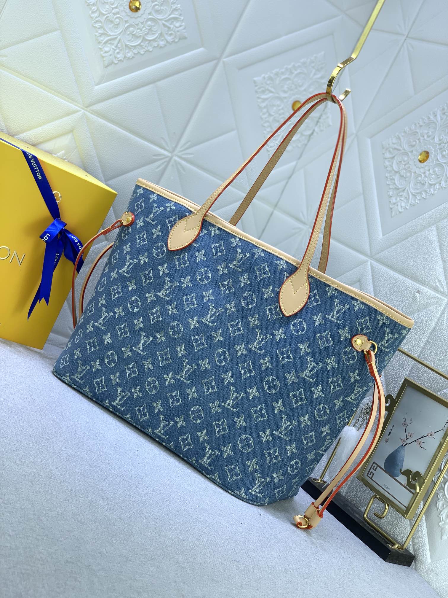 310  M40995中号牛仔提花丹宁购物袋路易威登 Neverfull 全新演绎经典手袋