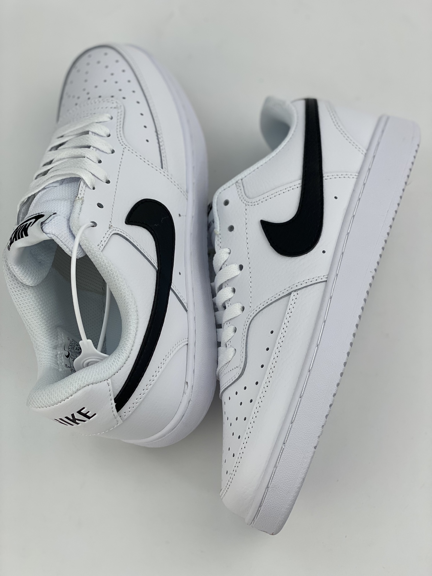 150 NIKE Court Vision Low 休闲运动板鞋 CD5463-101