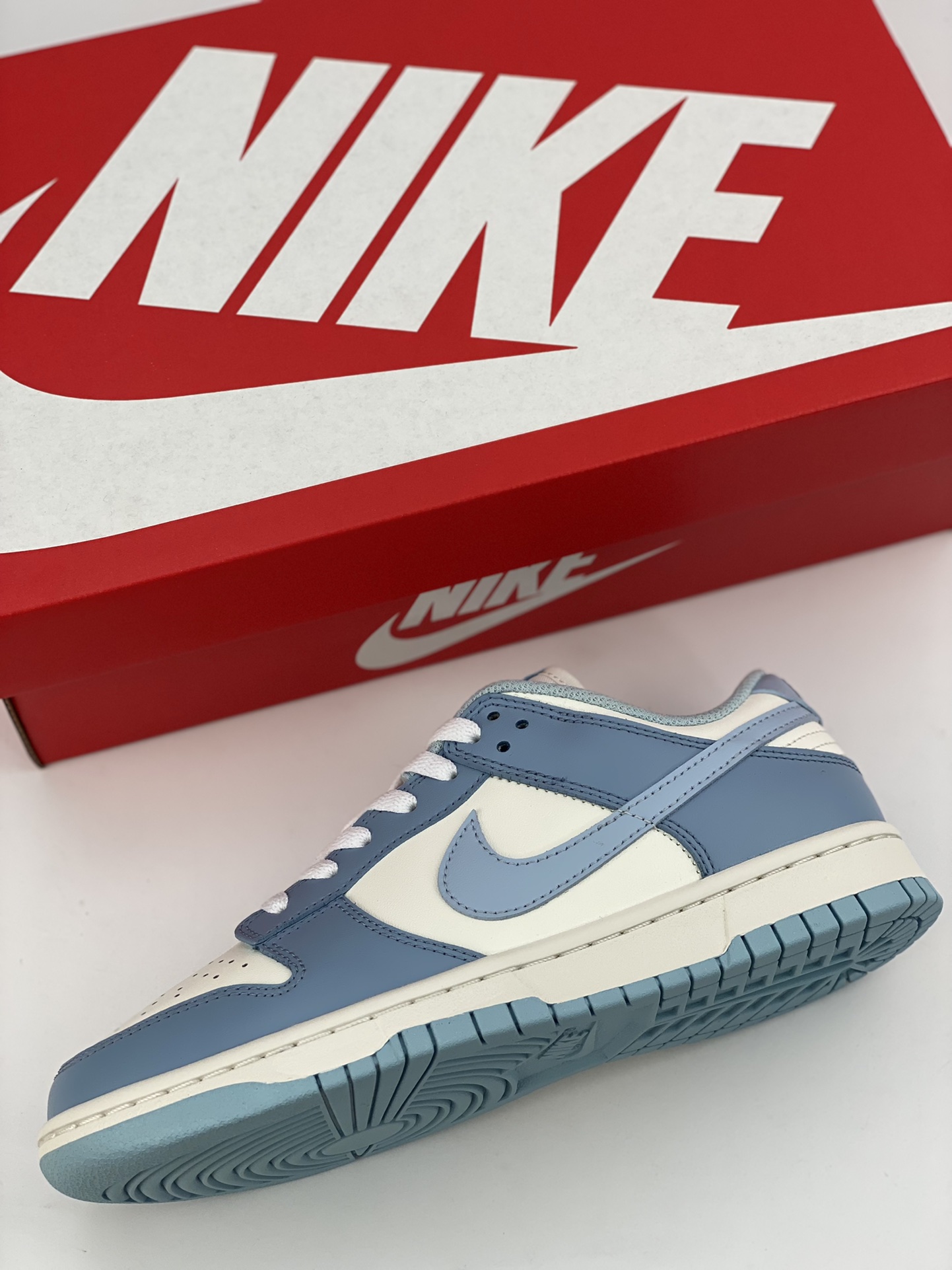 260 Nike SB Dunk Low 夏日牛乳 奶蓝 DD1503-123