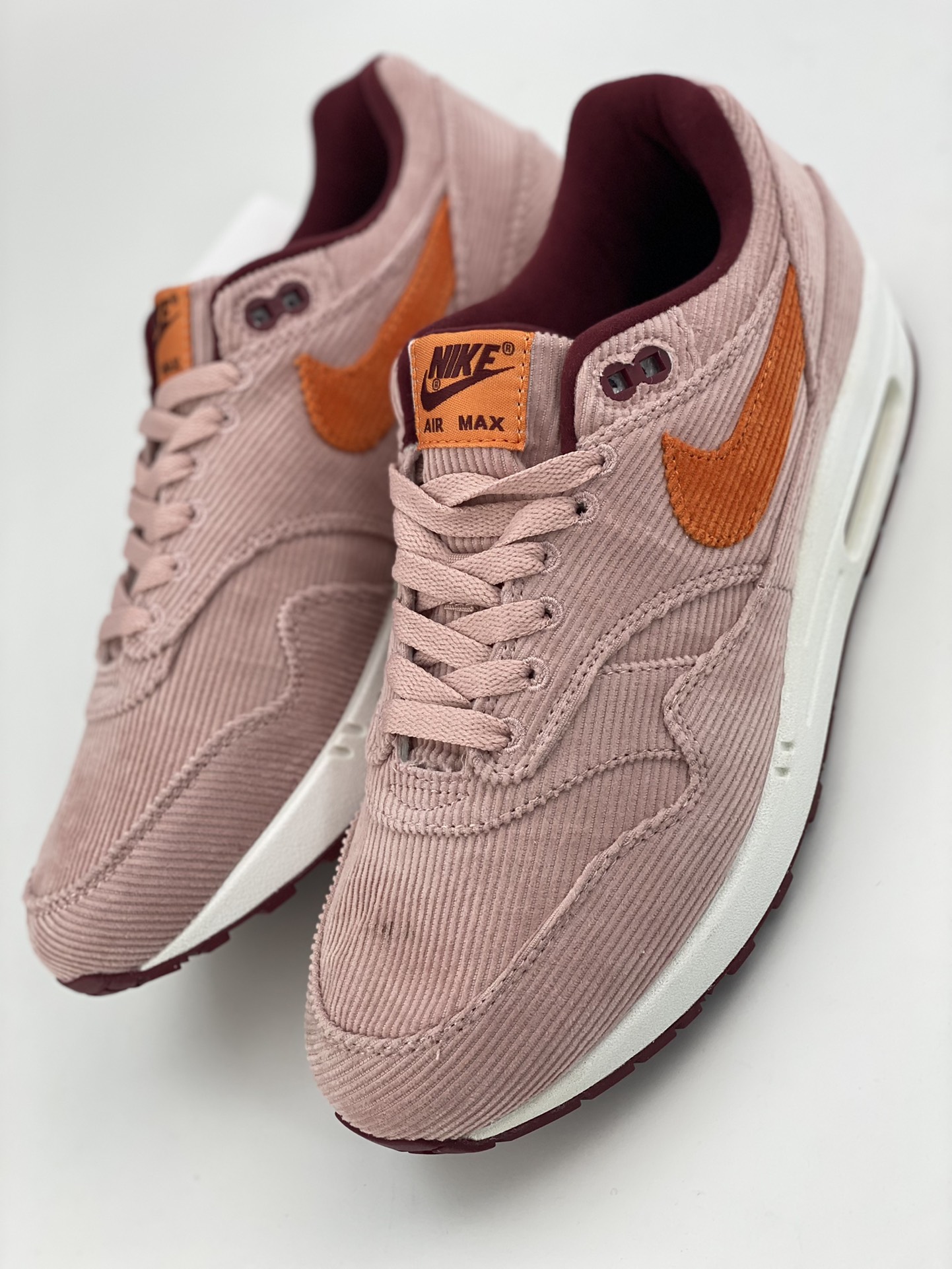 240 Nike Air Max 1 PRM 桃粉灯芯绒 复古休闲气垫跑步鞋 FB8915-600