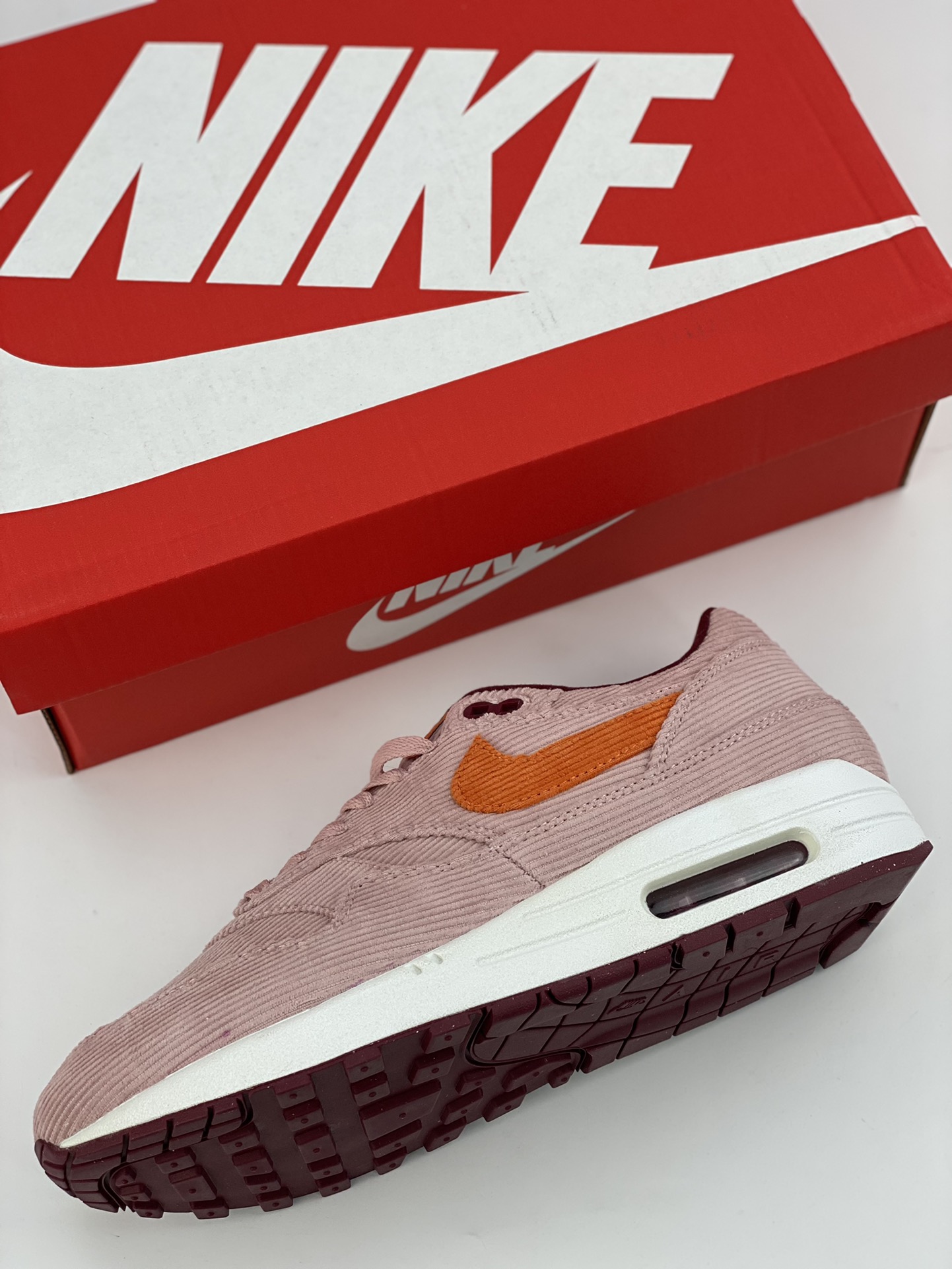 240 Nike Air Max 1 PRM 桃粉灯芯绒 复古休闲气垫跑步鞋 FB8915-600