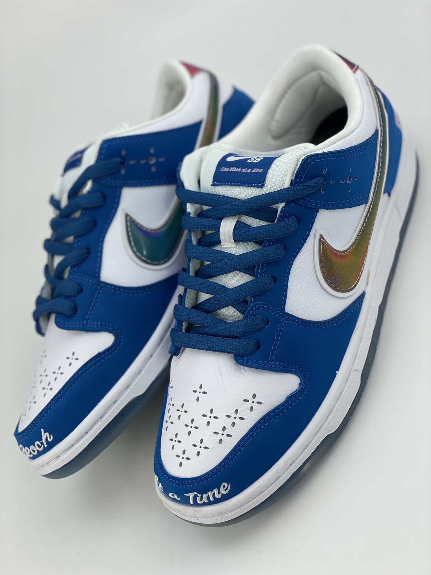200 Born Raised Nike SB Dunk Low Release Date 街头联名 FN7819-400