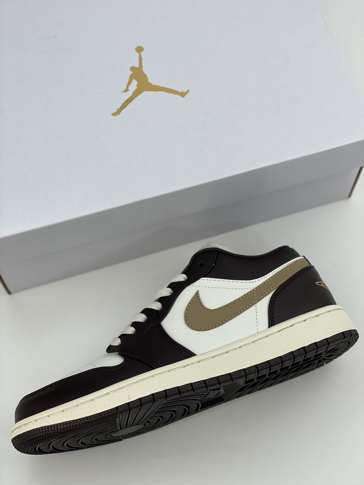 200 Air Jordan 1 Low 白棕  DC0774-200