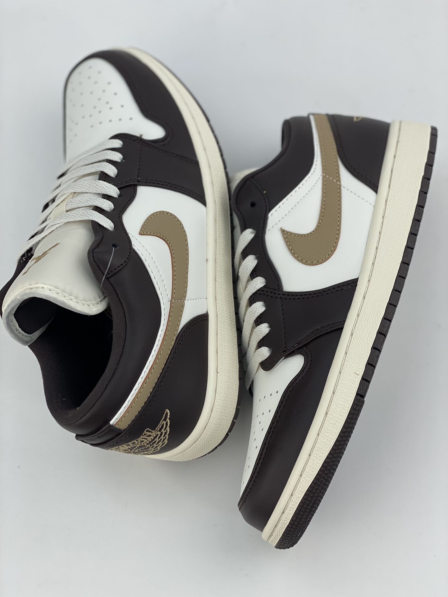 200 Air Jordan 1 Low 白棕  DC0774-200