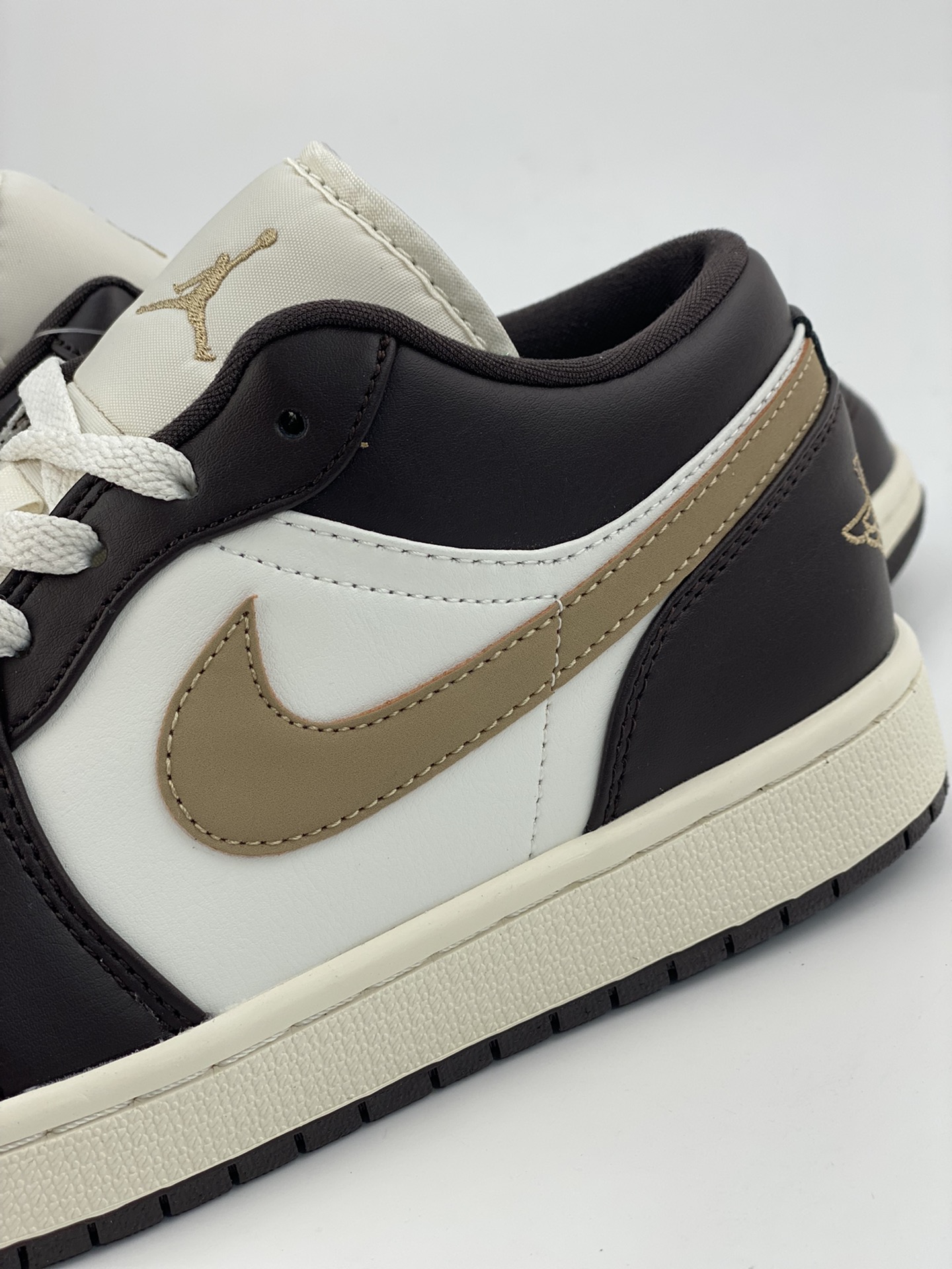 200 Air Jordan 1 Low 白棕  DC0774-200