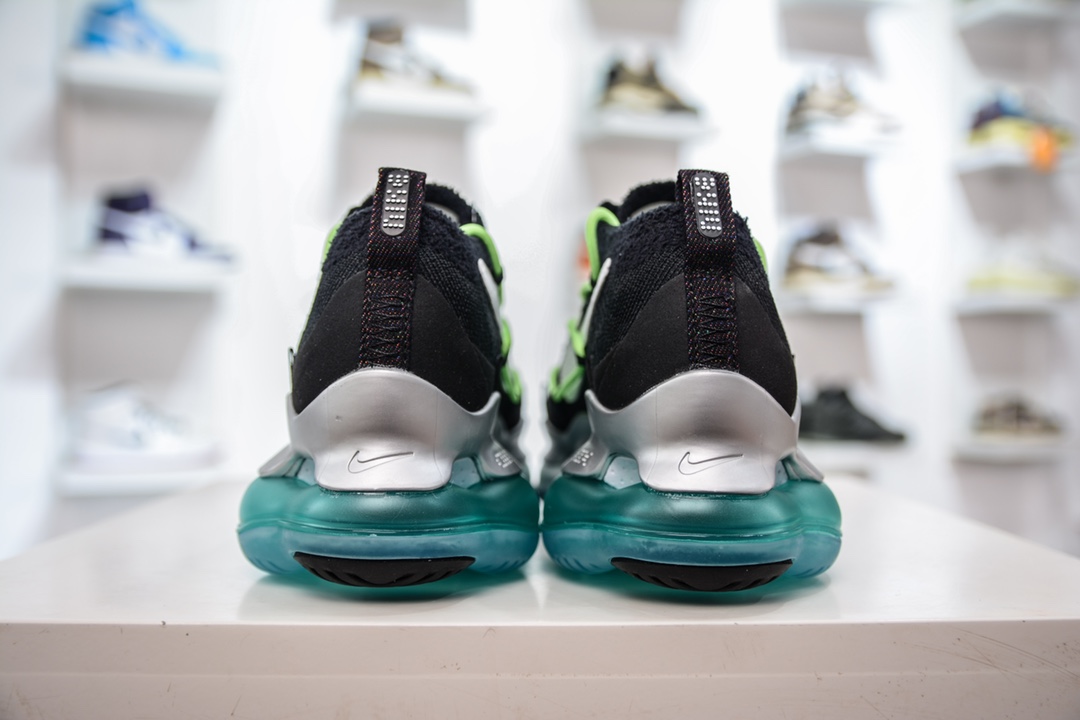 300 T Nike Air Max Scorpion 次世代气垫搭载全掌长气垫的新鞋款 FN8884-013