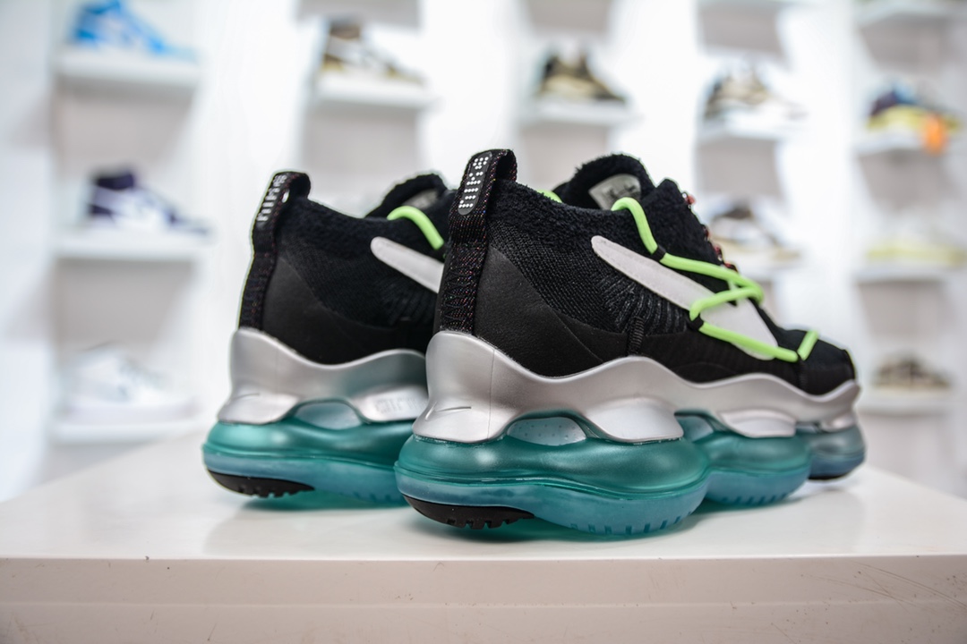 300 T Nike Air Max Scorpion 次世代气垫搭载全掌长气垫的新鞋款 FN8884-013