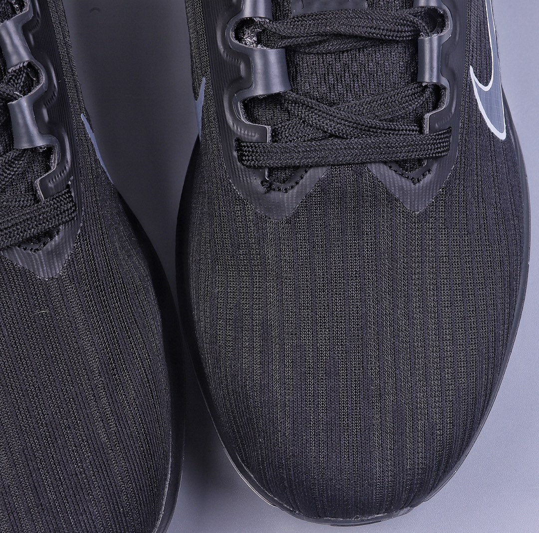 140 Nike Zoom Winflo 9 V9登月网面透气跑步鞋 DD6203-001