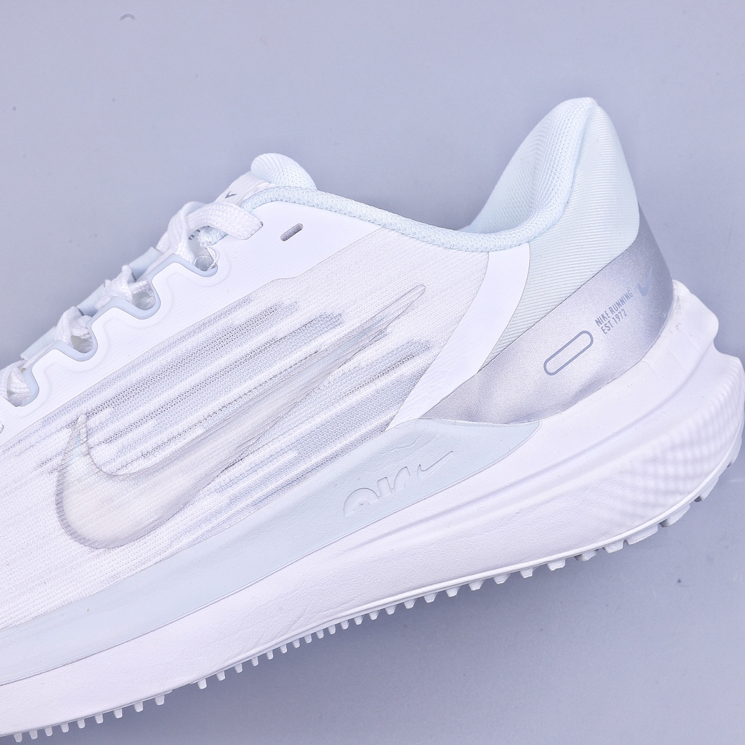 140 Nike Zoom Winflo 9 V9登月网面透气跑步鞋 DD8686-100