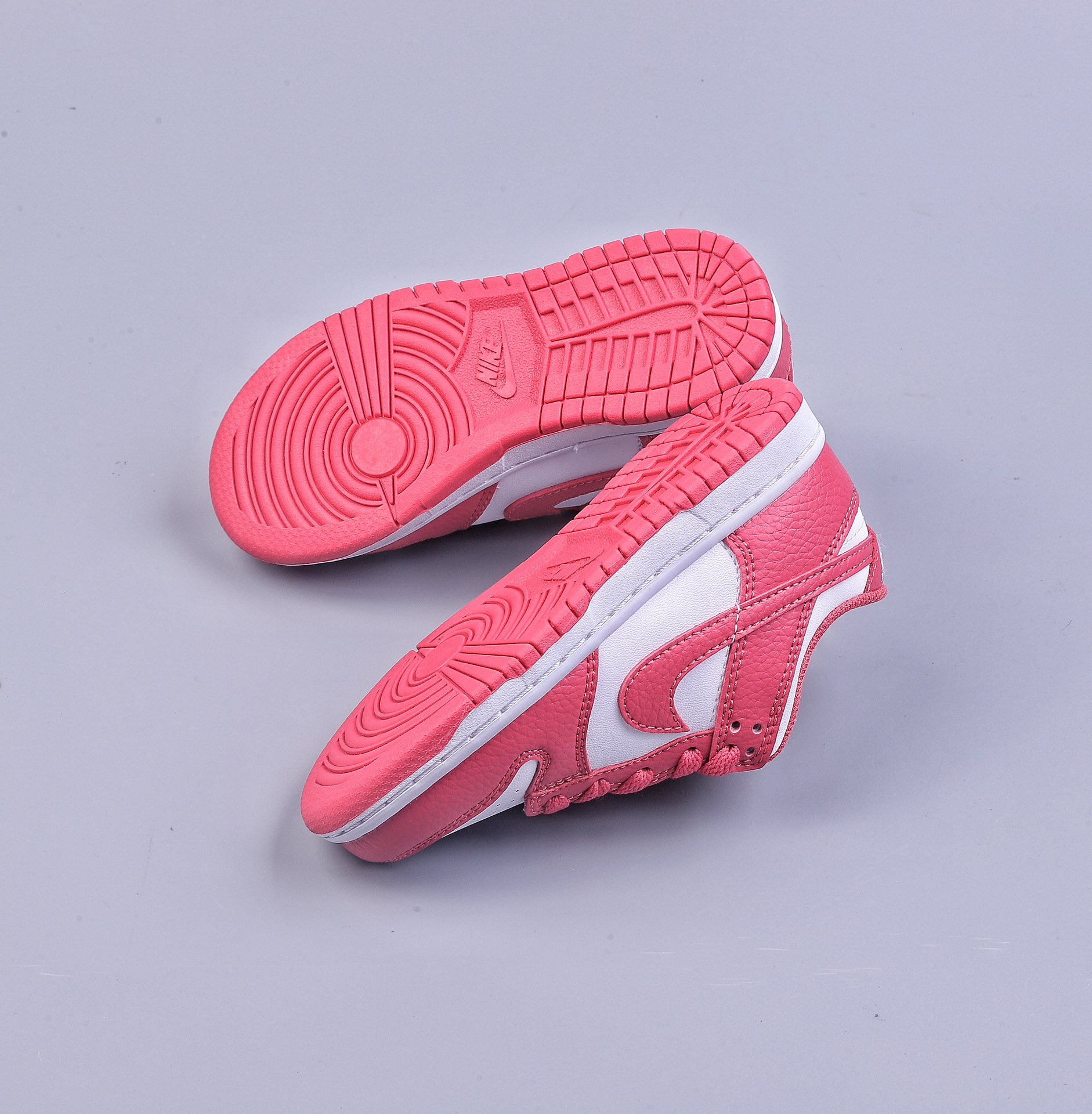 160 C 童鞋 Nike Dunk Low 白红色 SB低帮运动休闲童鞋 DC9564-111