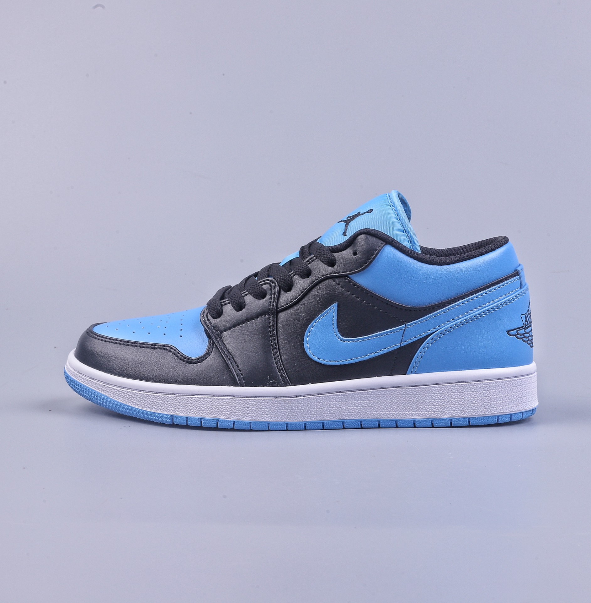 180 外贸 Air Jordan 1 Low AJ1 低帮复古运动篮球鞋 “黑篮脚趾” 553558-041