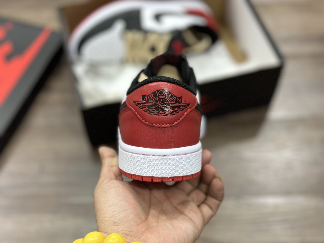 200 Air Jordan 1 Low aj1 乔1低帮篮球鞋 CZ0790-106