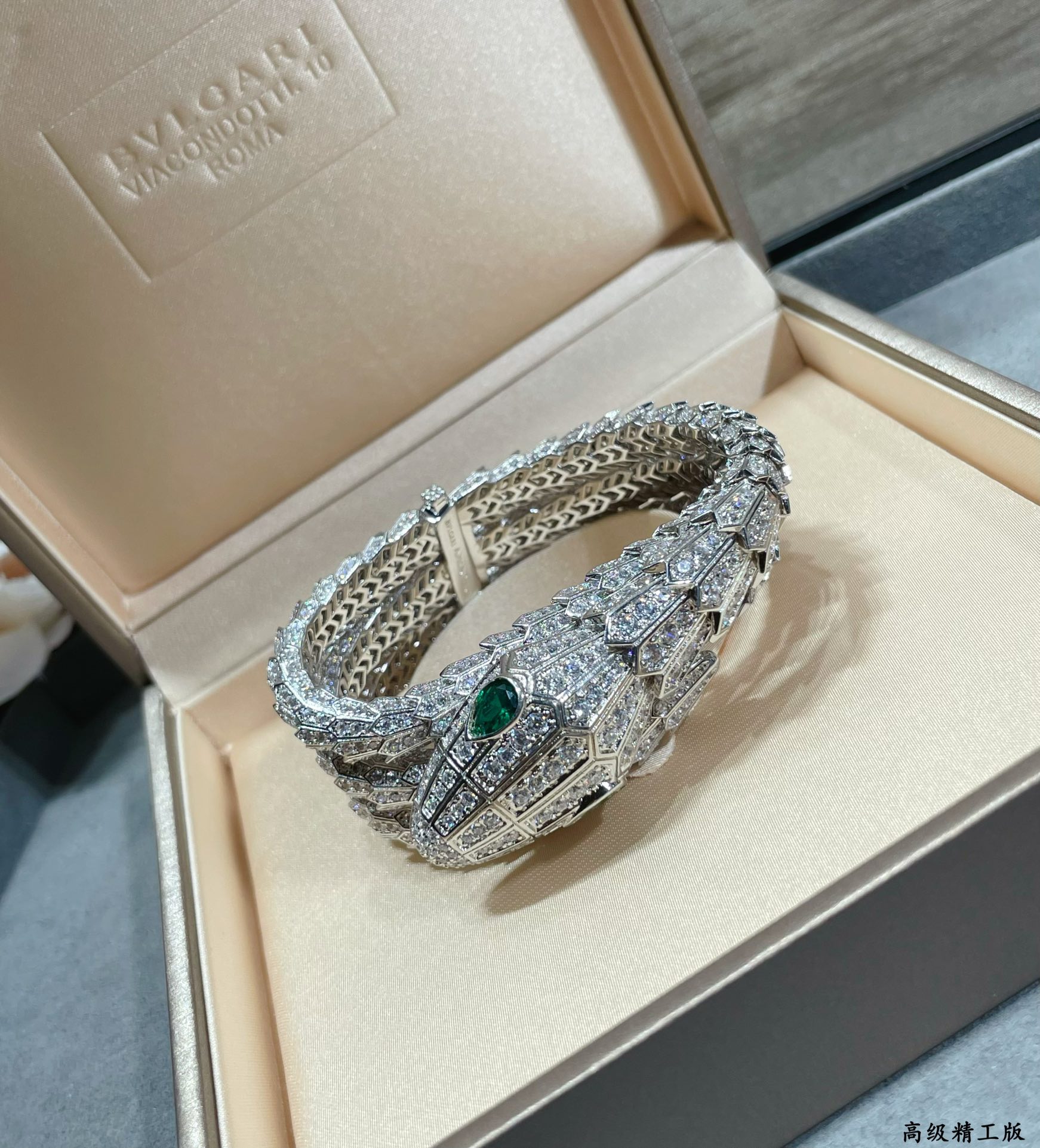 “Snake Bracelet: Symbolism, History, and Quality Comparison in Arjun Bogley’s Collection” - 图片 5
