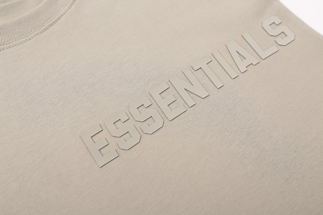 FEAR OF GOD ESSENTIALS T恤背心服装 9