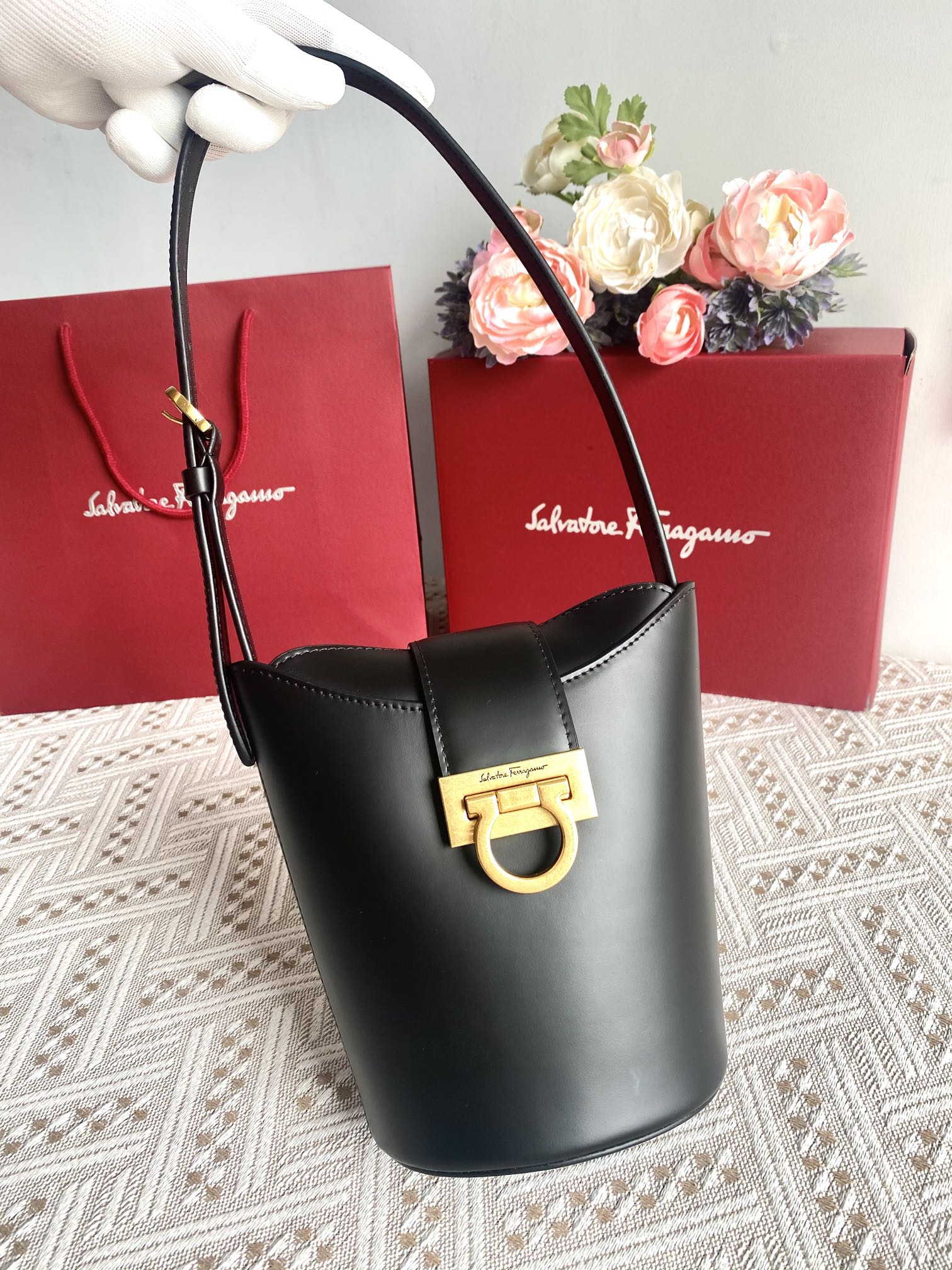 Ferragamo 24 new products first purchase black