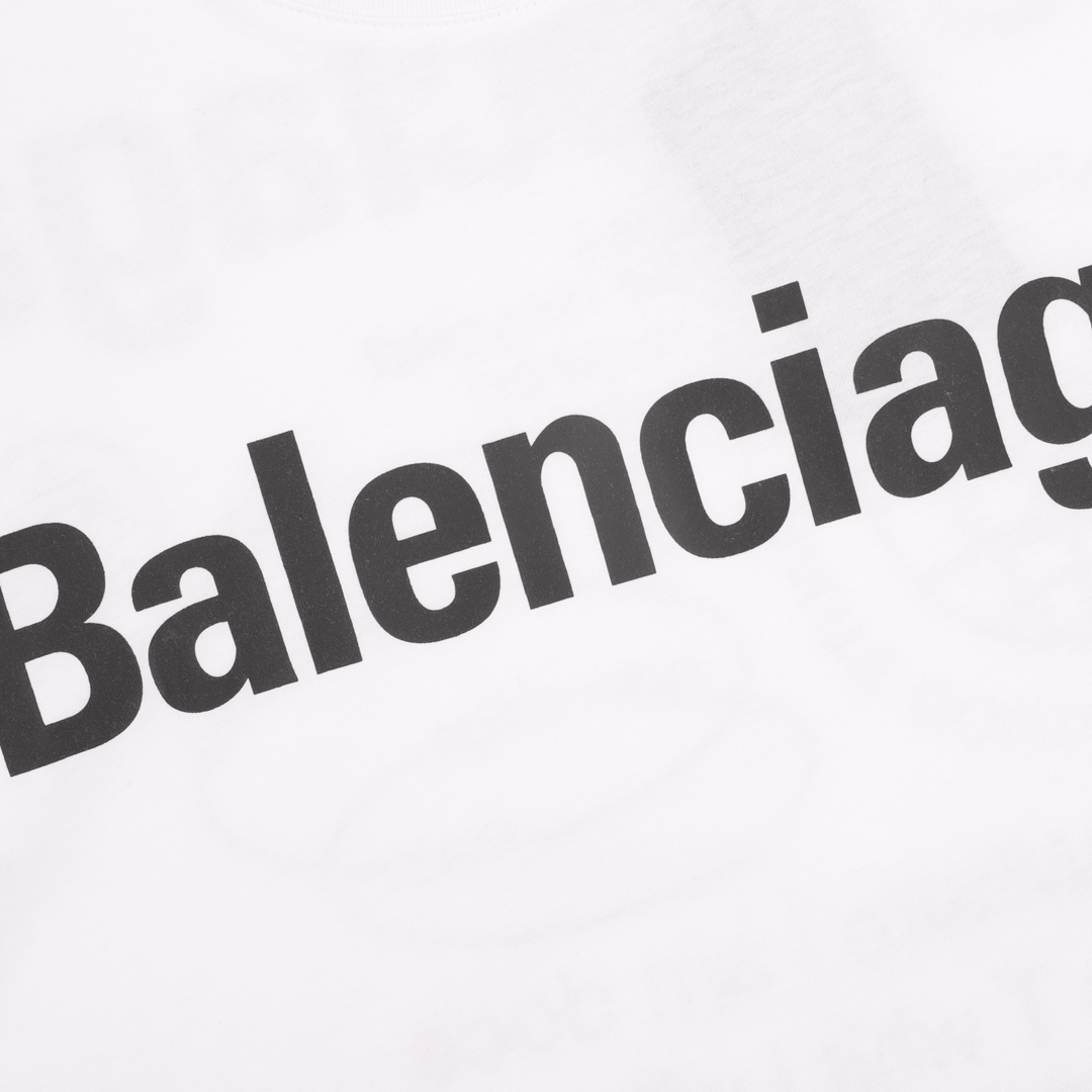 160 Balenciaga/巴黎世家 背后字母印花圆领T恤