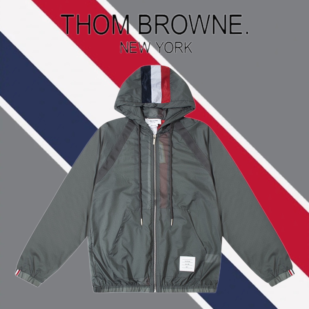 Thom Browne Giacca & Soprabito Abbigliamento per la Protezione Solare Marrone Viola Collezione Primavera/Estate Top con cappuccio