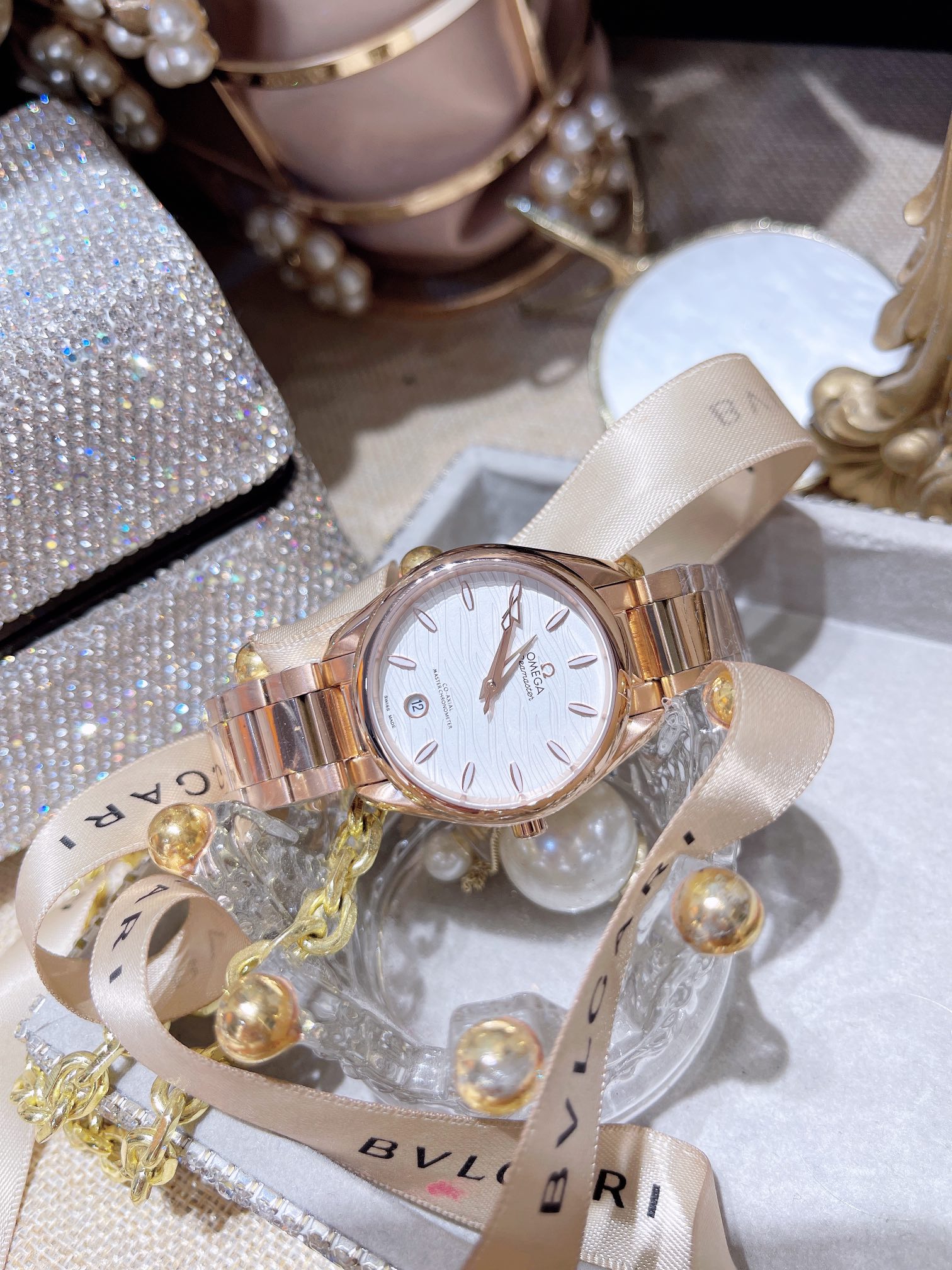 💰320 🍀海马AT150新款34mm女士至臻天文台🤩🤩 2023年最拉风的手表⌚️非欧米茄海马莫属‼️‼️如此浪漫的季节里🔆🔆耀眼的除了阳光🔆🔆还有手上的海马🐎举手投足之间尽显大女主气扬🍀🍀🍀