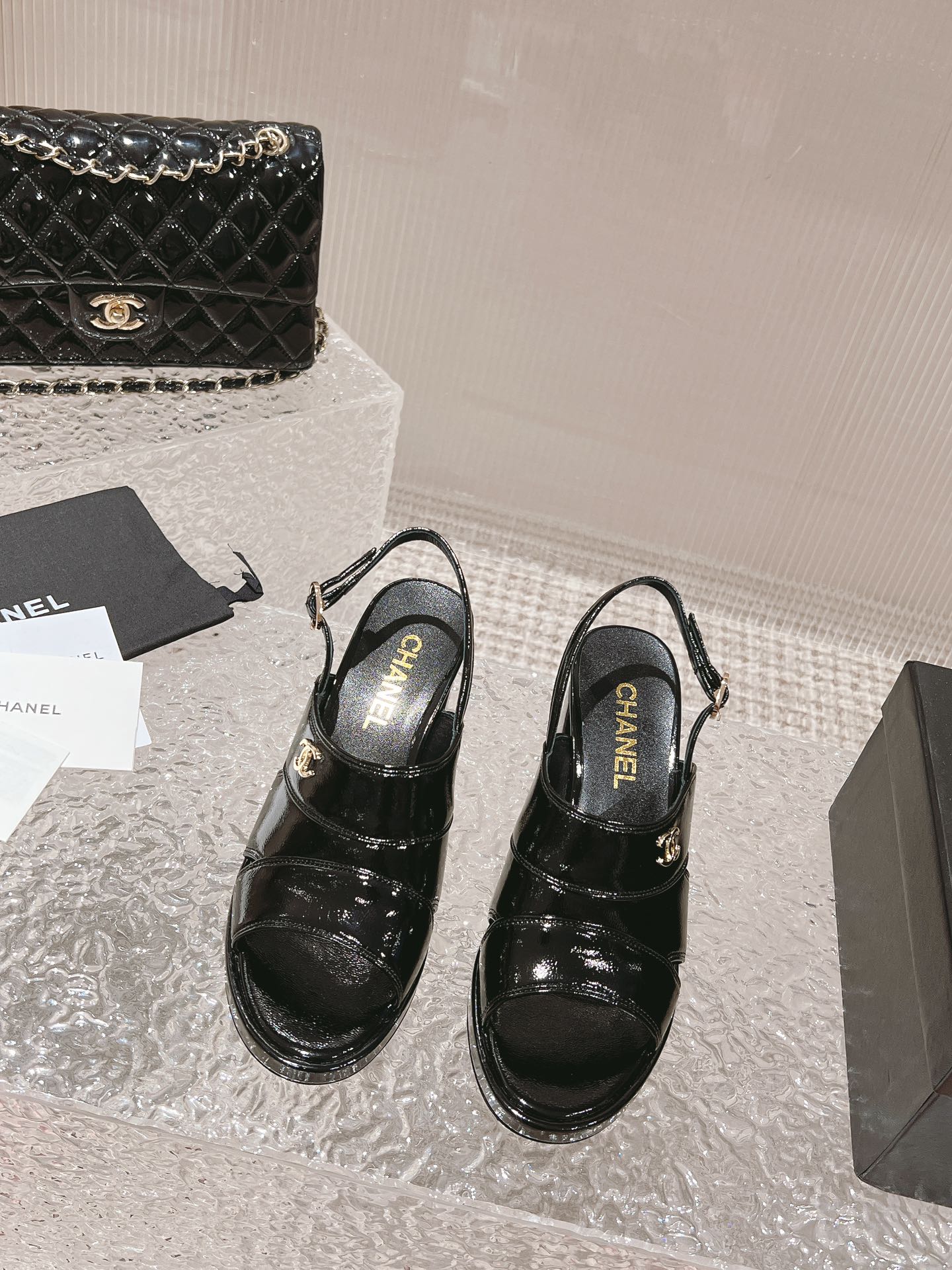 Black B CC popular fashion counter Mier sandals! Counter [authentic grade] version! CHANEL classic t