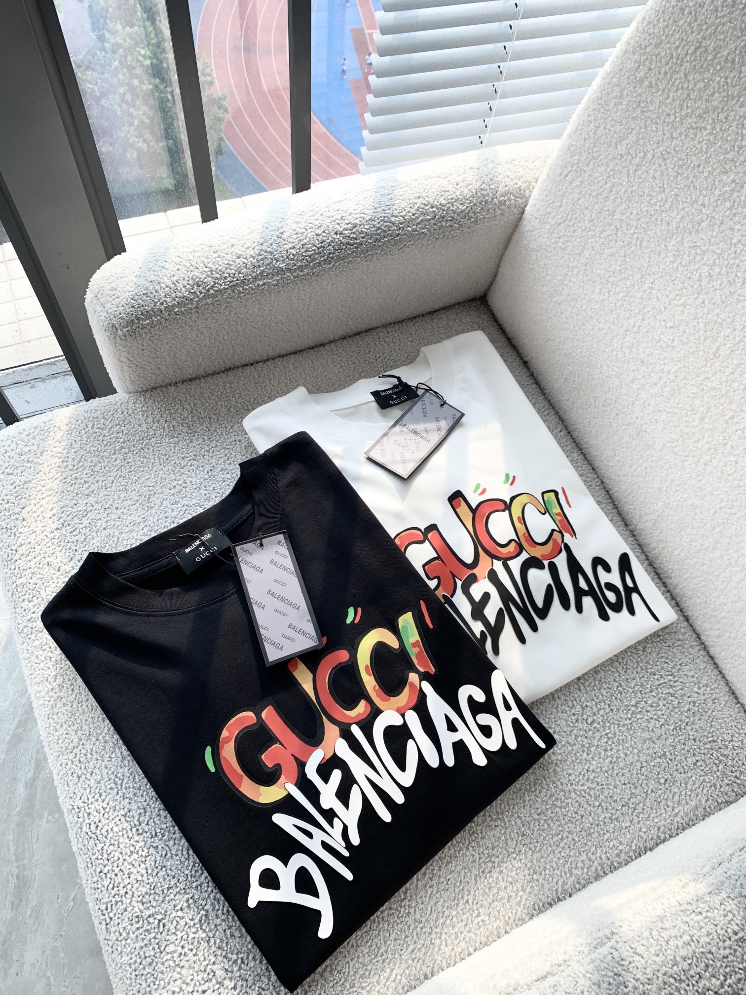 París x Gucci 2024 primavera/verano camiseta de manga corta unisex 👫 para parejas, último pedido comercial, ¡en perfec…