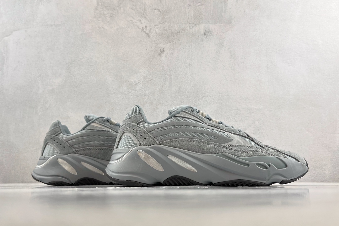 Adidas Yeezy Boost 700 V2 m-lospital Blue" Adidas Yeezy Boost 700 V2 m-lospital Blue"