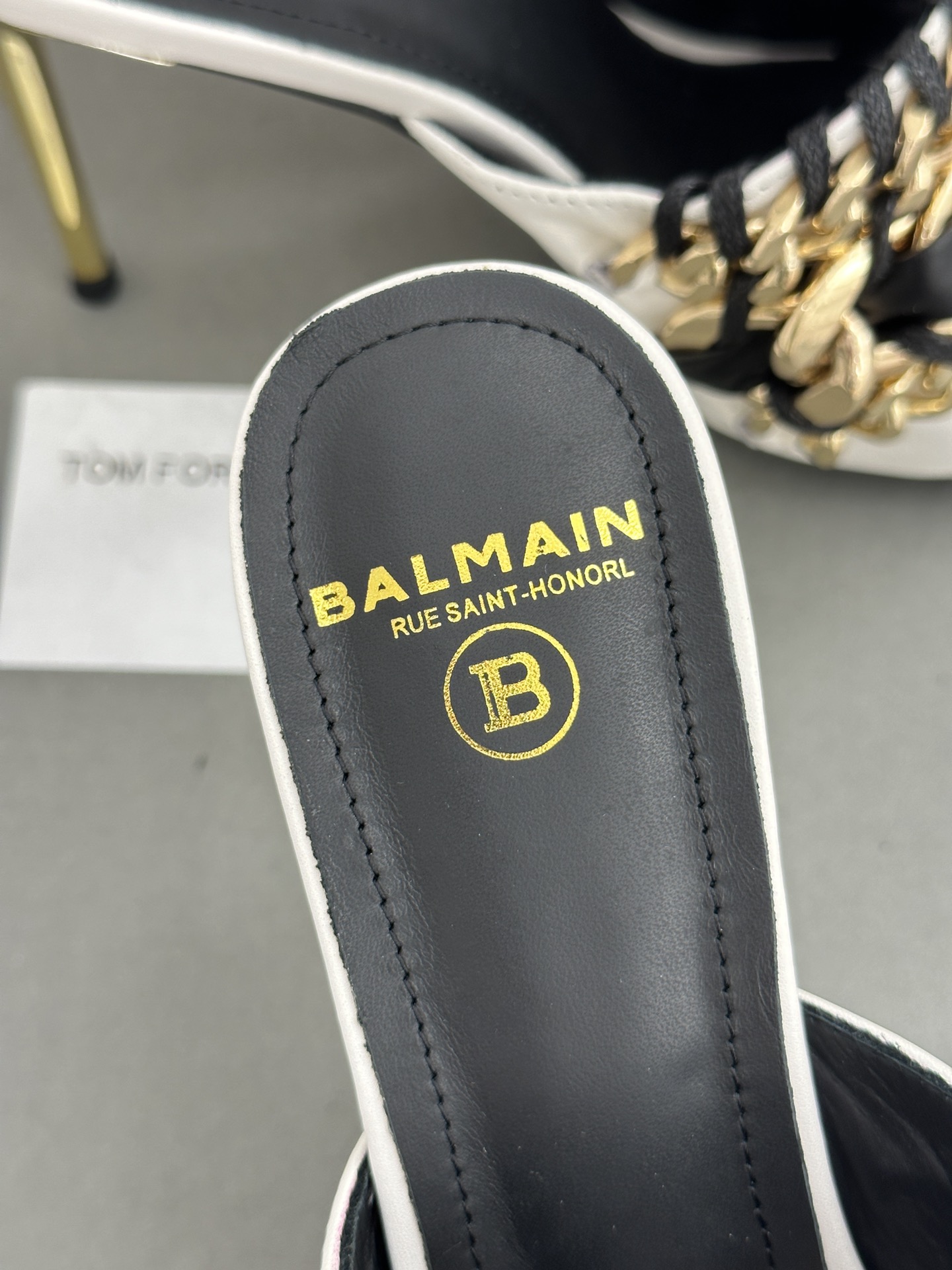 Balmain巴尔曼经典感性感大金链