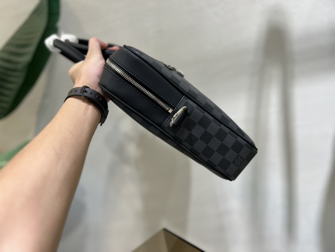 Loro Piana Luxury Designer Handbag Shoulder Crossbody Bag crafted in 3