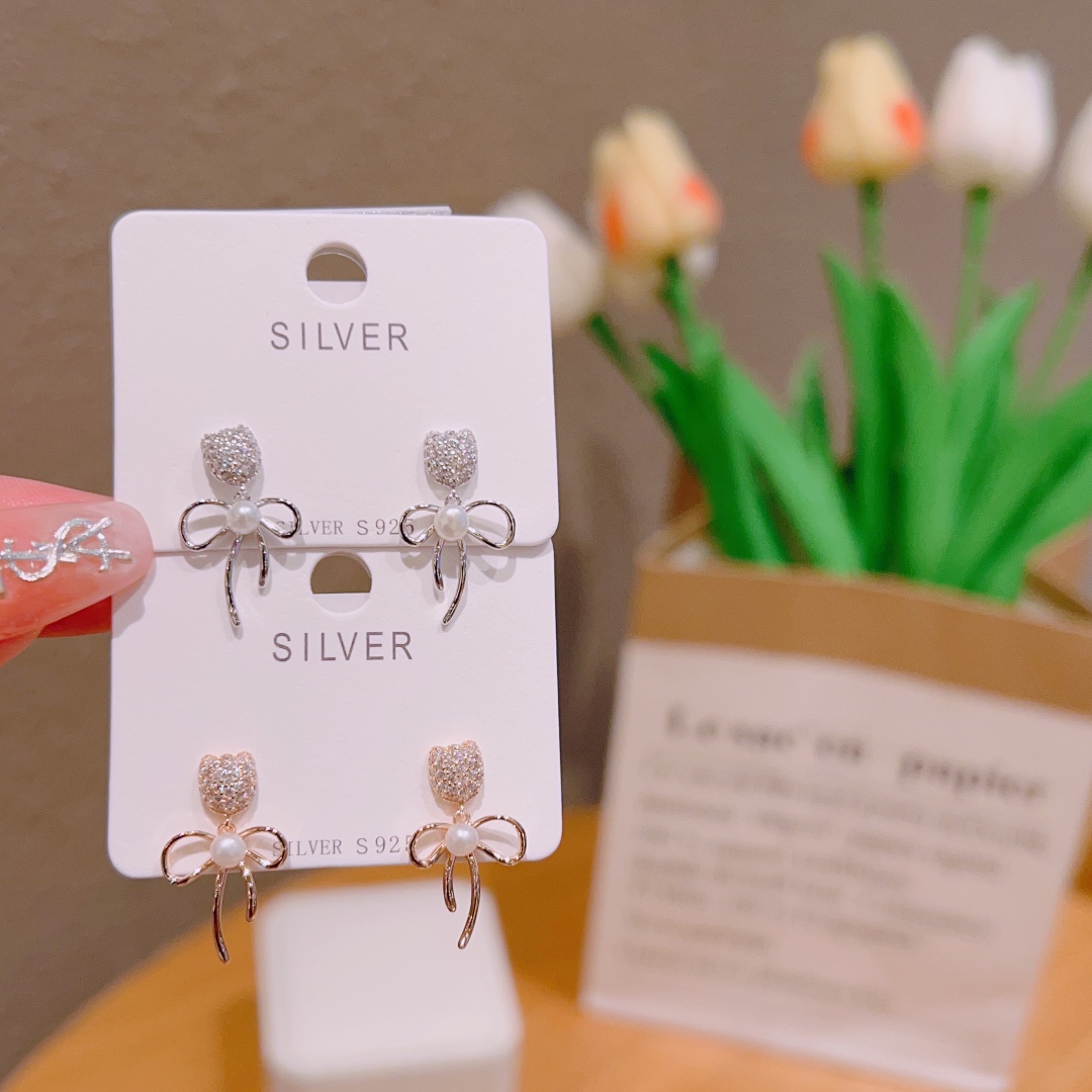 Low Allergy Silver Earrings Fresh Confession Silver