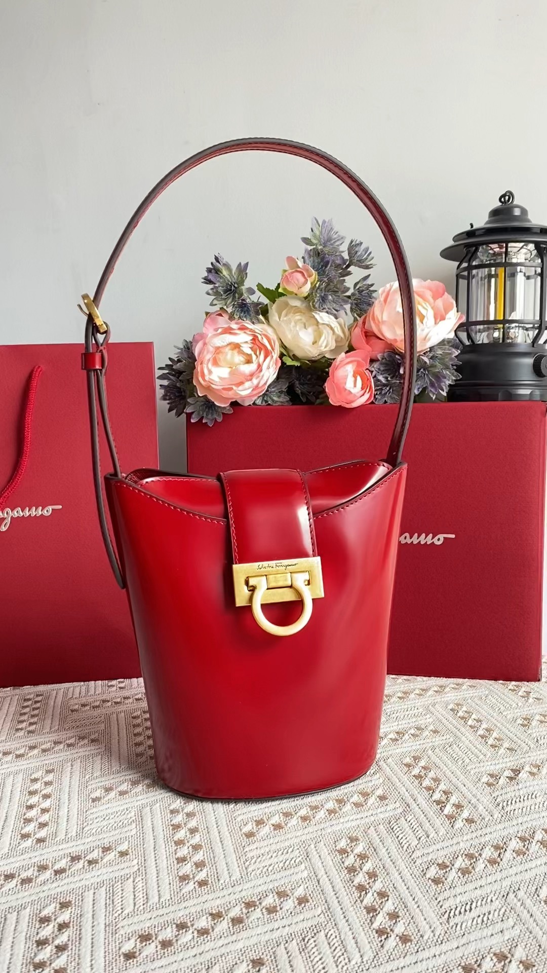 Ferragamo Cheerilee Red Video