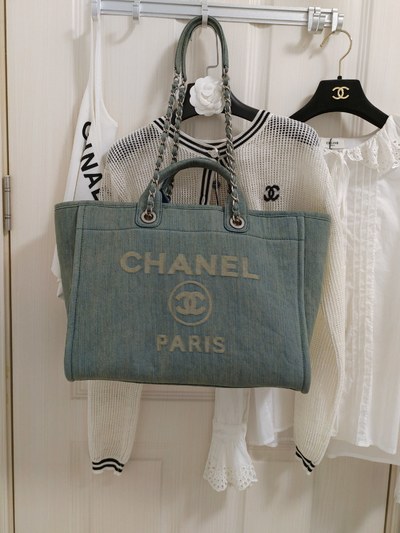 Styles & Where to Buy Chanel AAAAA Bags Handbags Vintage Beach