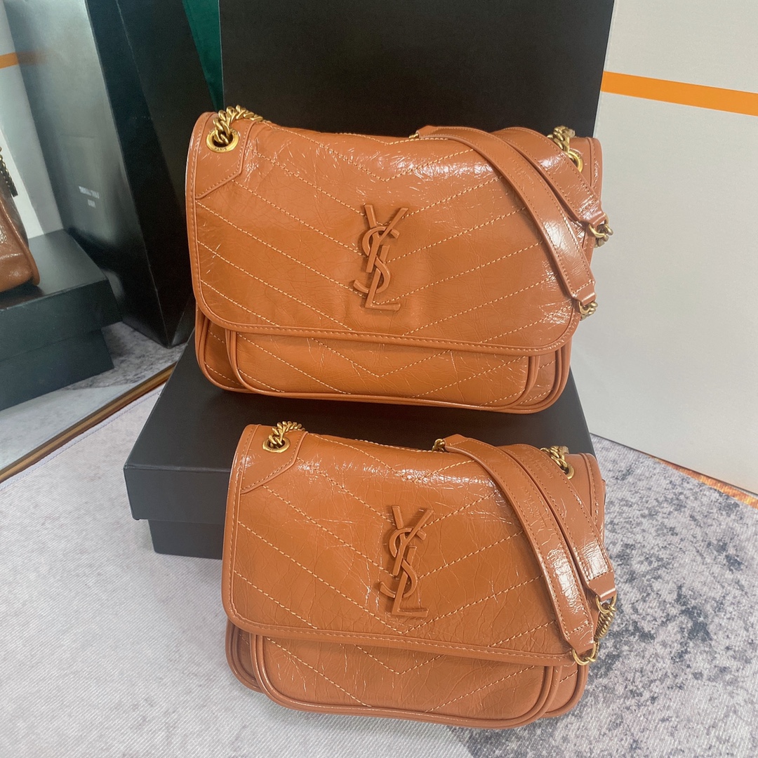 路易威登 Louis Vuitton 高定典藏名品高定成衣时装外套连衣裙衬衫T恤 #5DB3D3AD 2