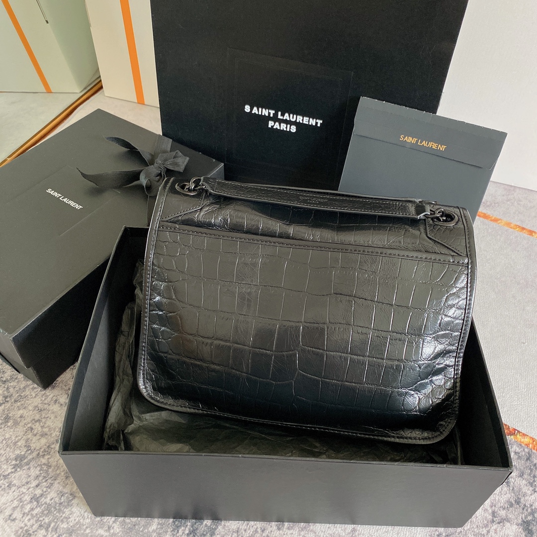 Saint Laurent Haute Couture Classic Luxury Handbag Shoulder Crossbody 2