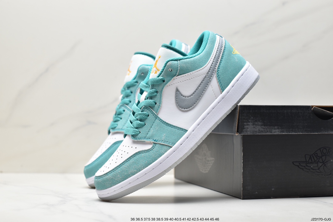 140 新翡翠蓝白配色,耐克Nike Air Jordan 1 Low SE”New Emerald”AJ1乔丹一代篮球鞋“新翡翠蓝白”DN3705-301