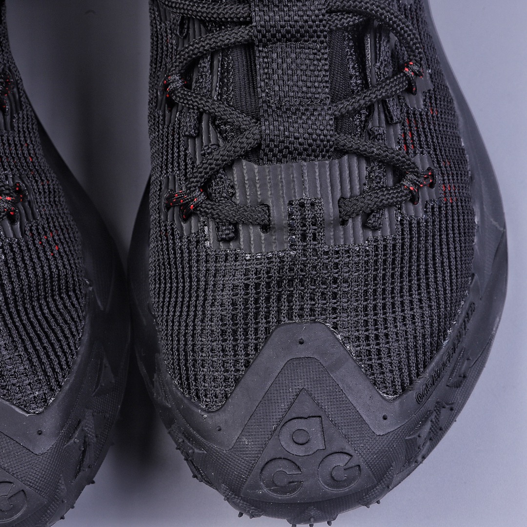 200 Nike ACG Mountain Fly Low “Fossil Stone” DQ7947-007