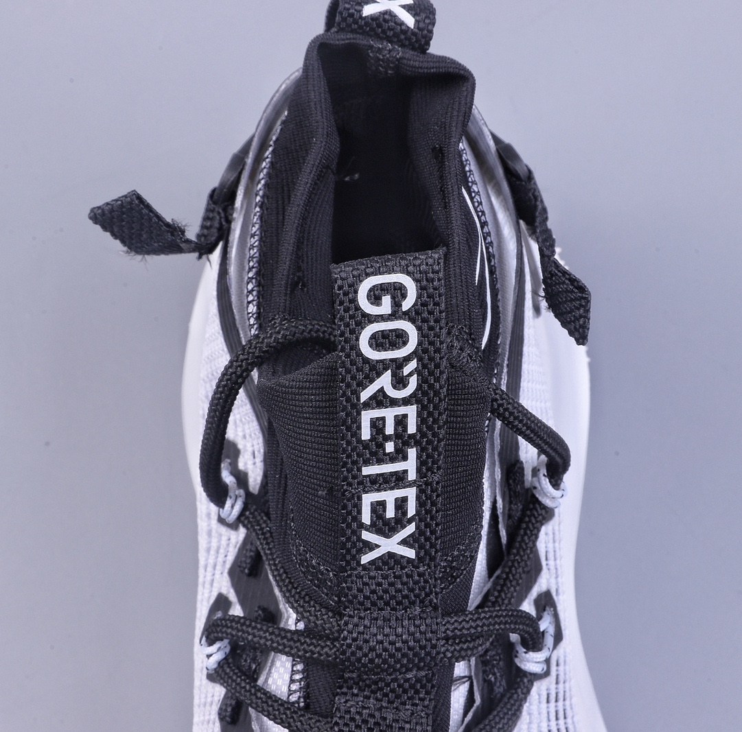 200 Nike ACG Mountain Fly Low “Fossil Stone”  DQ7947-016