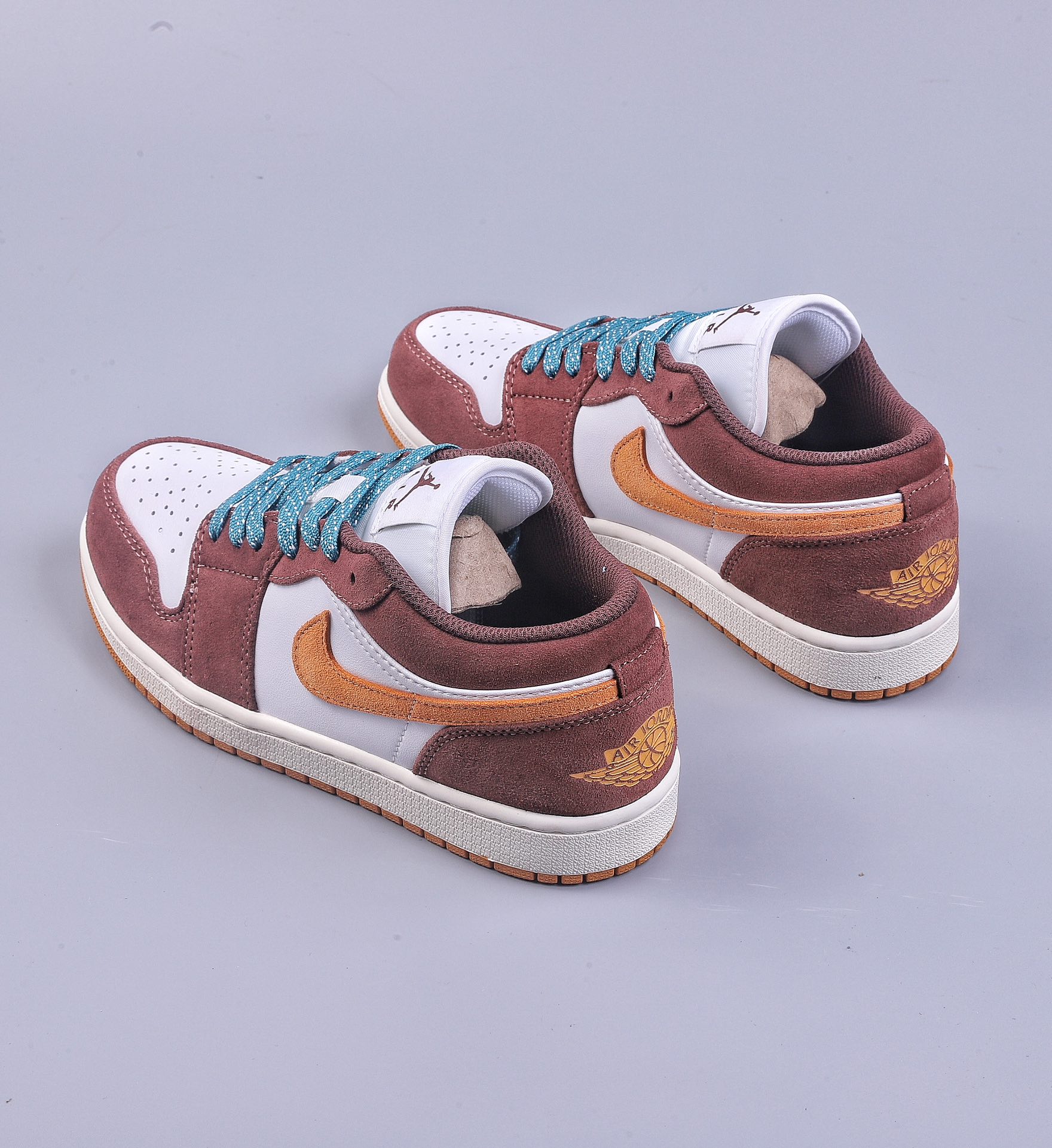 200 Air Jordan 1 Low AJ1乔1低帮休闲板鞋 FB2216-200