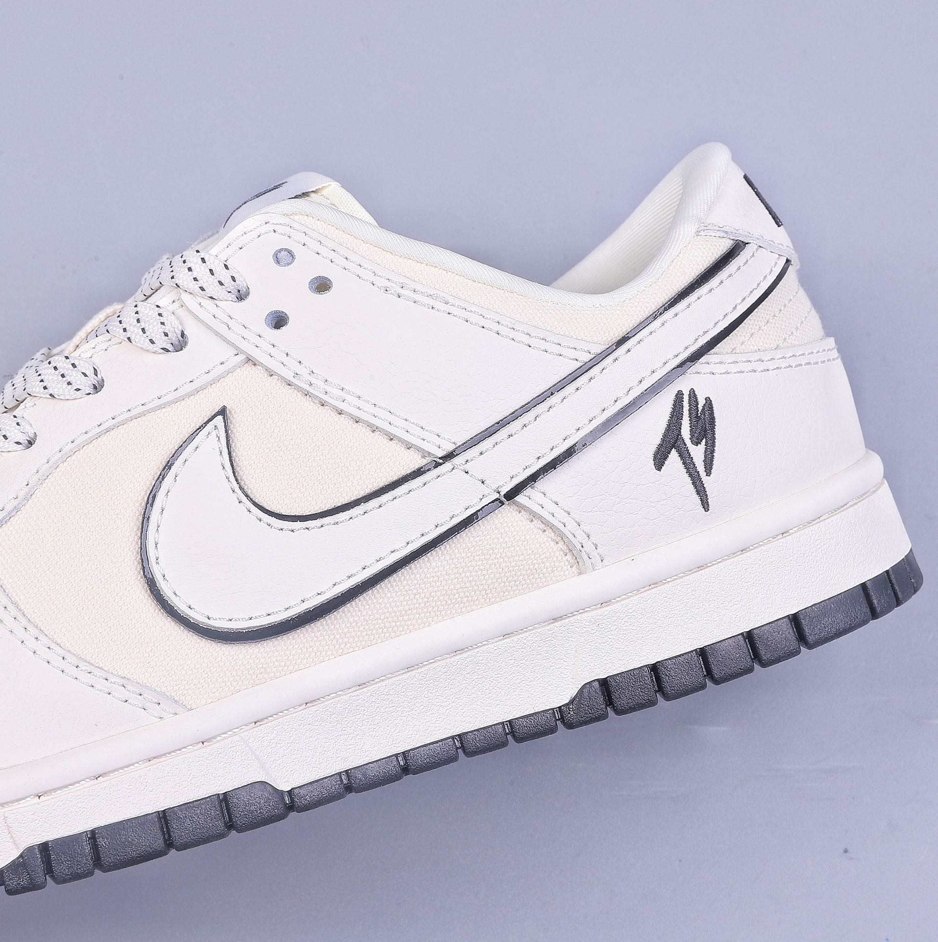 260 Nike SB Dunk Low ”TS联名帆布” 周年高端定制低帮休闲板鞋  FC1688-108
