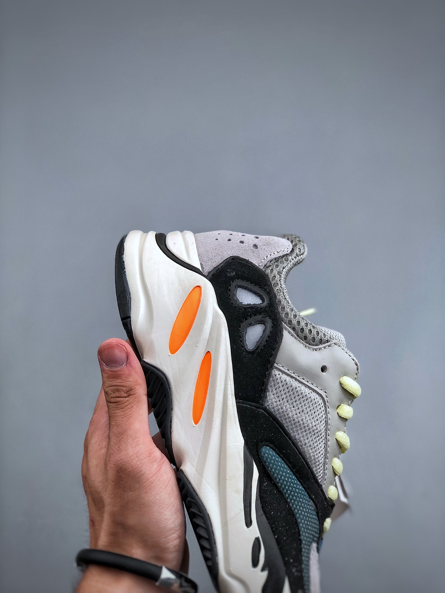 运动鞋, 老爹鞋, 球鞋, B75571, Adidas Originals Yeezy boost 700 “WaveRunner”, adidas originals Yeezy boost 700, adidas Originals - 阿迪达斯 Adidas Originals Yeezy boost 700 “WaveRunner” 经典潮流 防滑耐磨 低帮 运动老爹鞋 男女同款 灰白黑 B75571