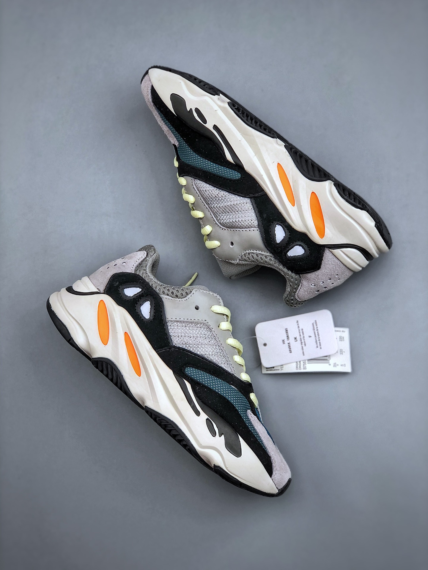 运动鞋, 老爹鞋, 球鞋, B75571, Adidas Originals Yeezy boost 700 “WaveRunner”, adidas originals Yeezy boost 700, adidas Originals - 阿迪达斯 Adidas Originals Yeezy boost 700 “WaveRunner” 经典潮流 防滑耐磨 低帮 运动老爹鞋 男女同款 灰白黑 B75571