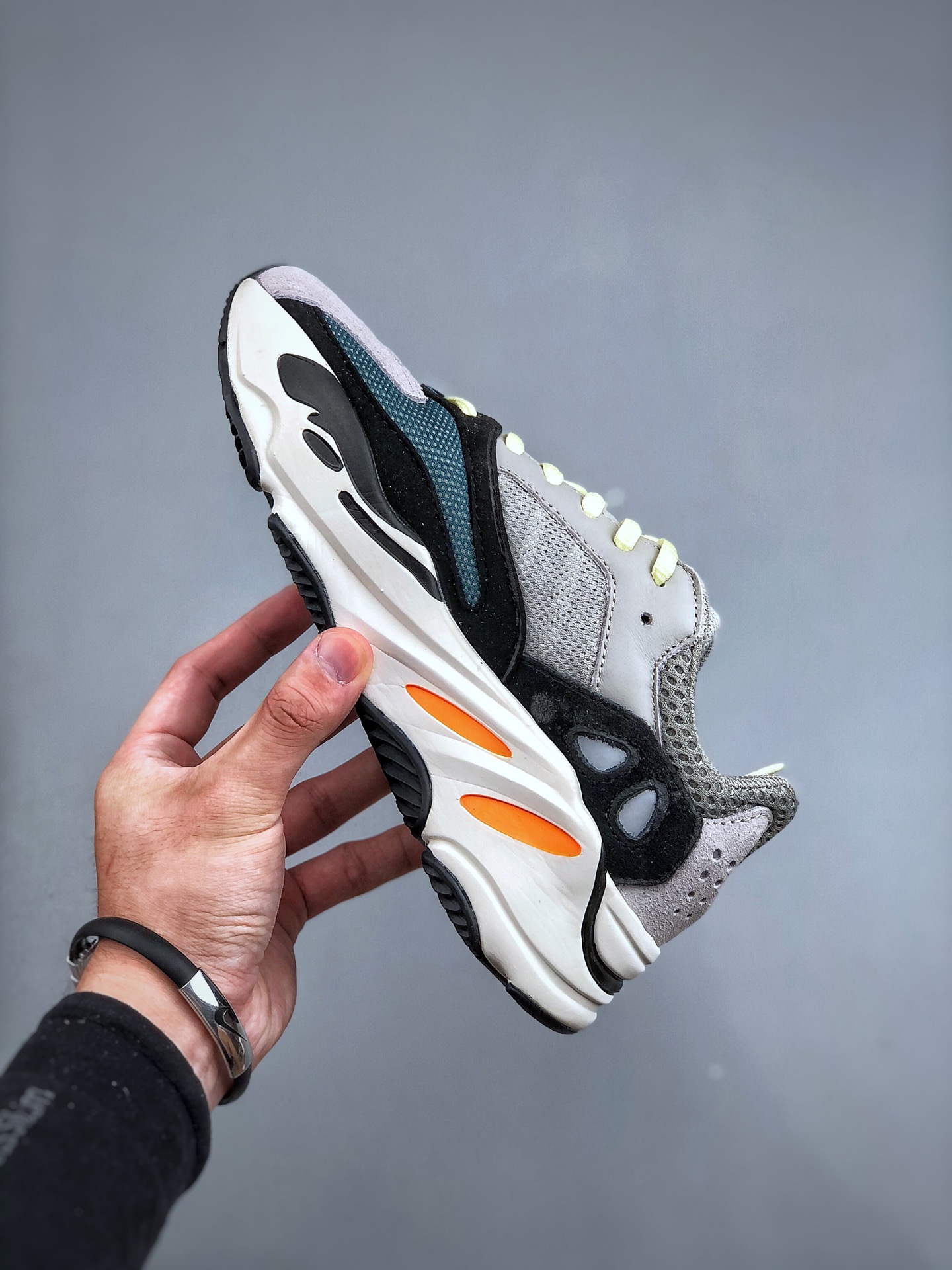 运动鞋, 老爹鞋, 球鞋, B75571, Adidas Originals Yeezy boost 700 “WaveRunner”, adidas originals Yeezy boost 700, adidas Originals - 阿迪达斯 Adidas Originals Yeezy boost 700 “WaveRunner” 经典潮流 防滑耐磨 低帮 运动老爹鞋 男女同款 灰白黑 B75571