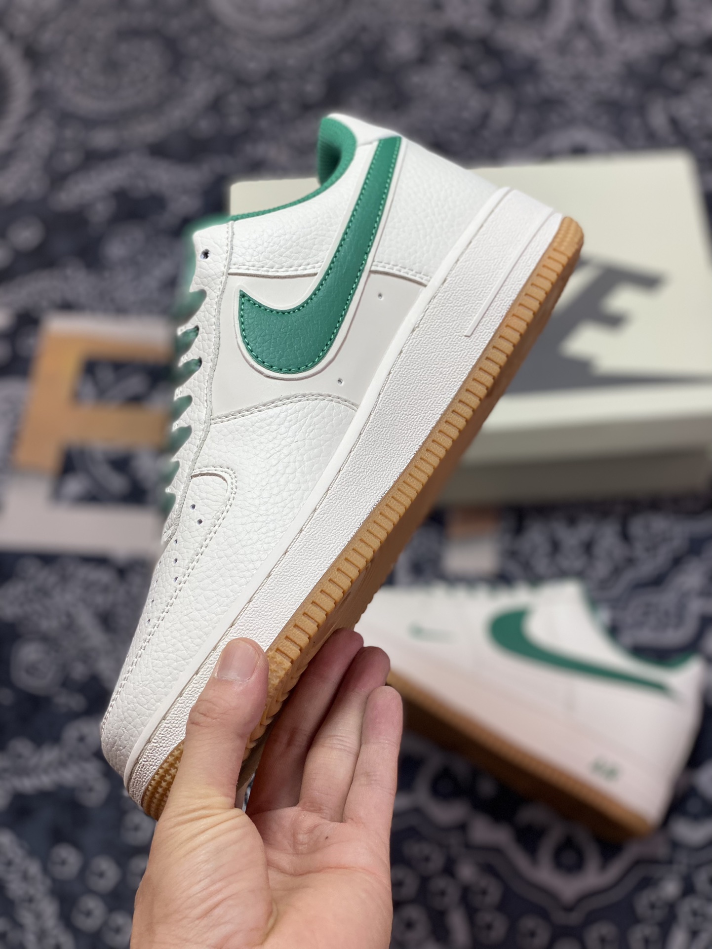240 Nike Air Force 1’07 Low”Milky White/Grey/Gum”空军一号板鞋“奶白深绿小钩满天星生胶底”HD1689-103
