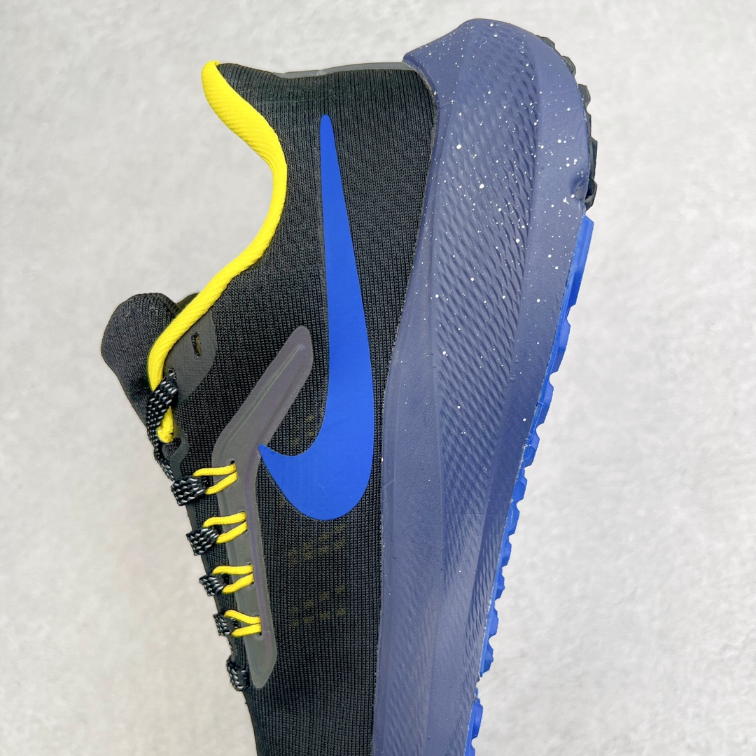 图片[7]-＃长期补货 超级跑量神器 NK Zoom Pegasus 39 登月39代系列 网纱透气缓震疾速跑鞋 中底内置Zoom Air 气垫 假一赔十 工厂个位数利润 淡季生产只为养工人 焕新升级 助力攻克湿滑的跑步征程 外底设计结合凹槽 铸就非凡抓地力 粘性橡胶助力提供非凡抓地力 合成材质与织物包覆双足 营造如袜子般透气舒适的穿着体验 传统鞋带系统易于调节 塑就个性化贴合体验 尺码：36 36.5 37.5 38 38.5 39 40 40.5 41 42 42.5 43 44 44.5 45-选品中心