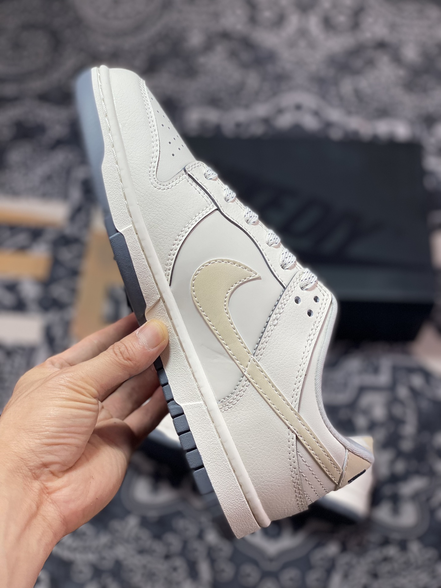 260 NIKE DUNK SB LOW 定制配色 Dunk SB顾名思义FC1688-106