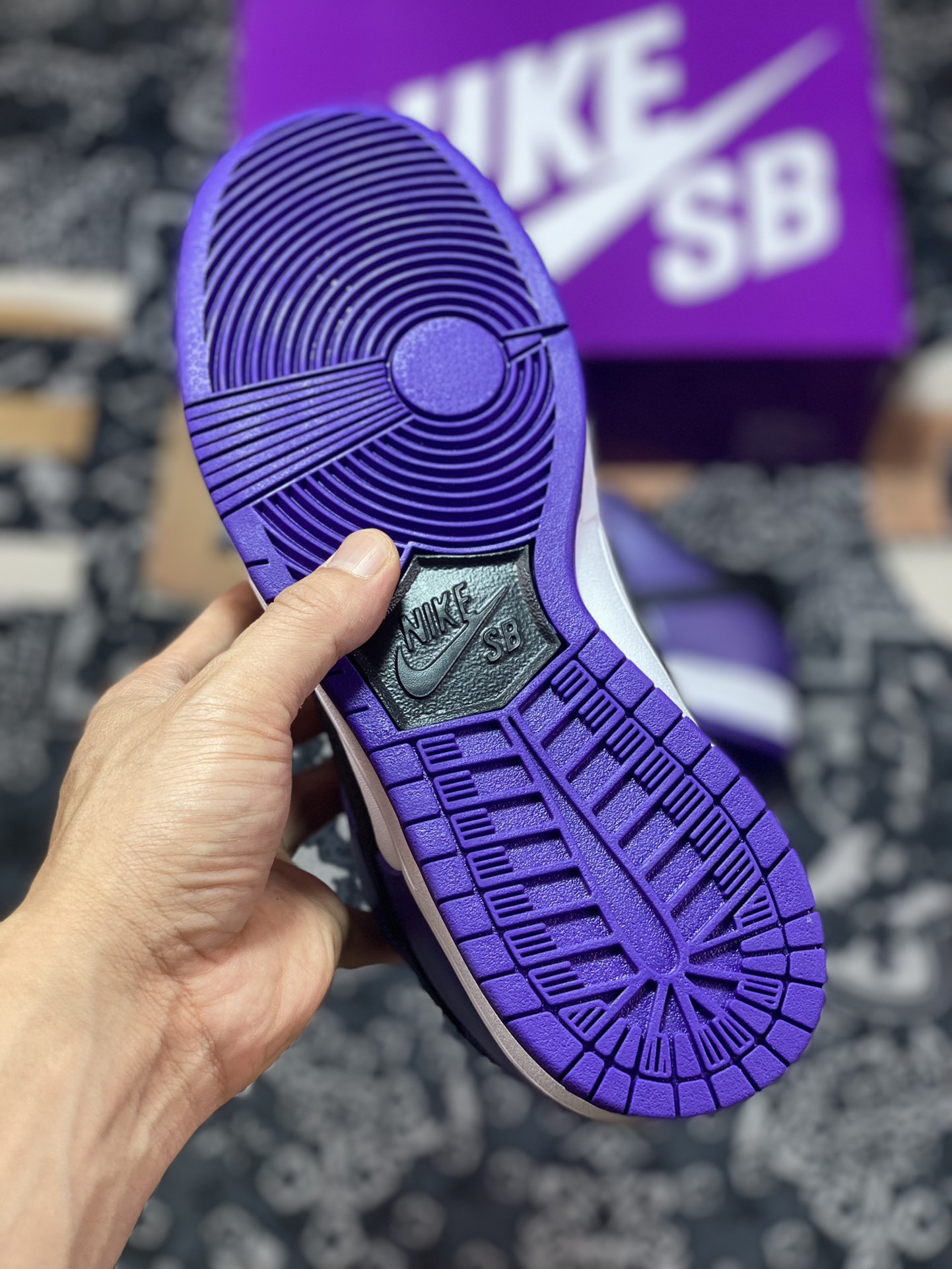 220 原 Nike Dunk SB Low Pro ”Court Purple” 白黑紫 低帮休闲运动板鞋 BQ6817-500