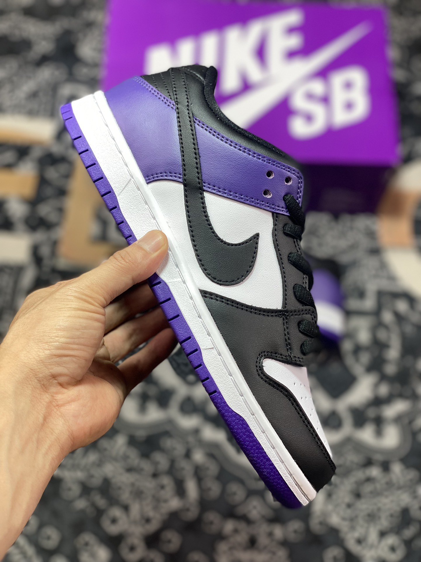 220 原 Nike Dunk SB Low Pro ”Court Purple” 白黑紫 低帮休闲运动板鞋 BQ6817-500