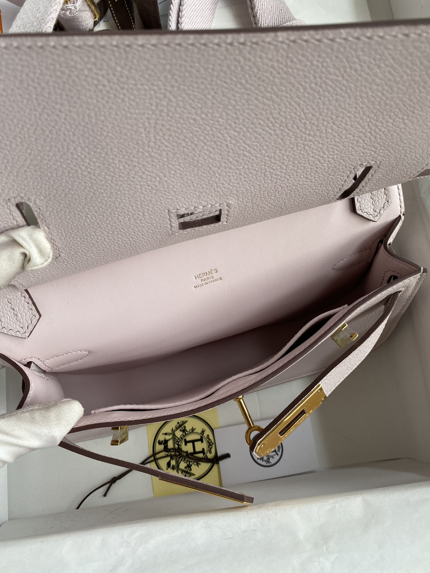 Hermès Jypsiere Mini Bag 22cm Evercolor Leather Dreamy Pink Purple Gold Hardware 10 i1686886632 907 8
