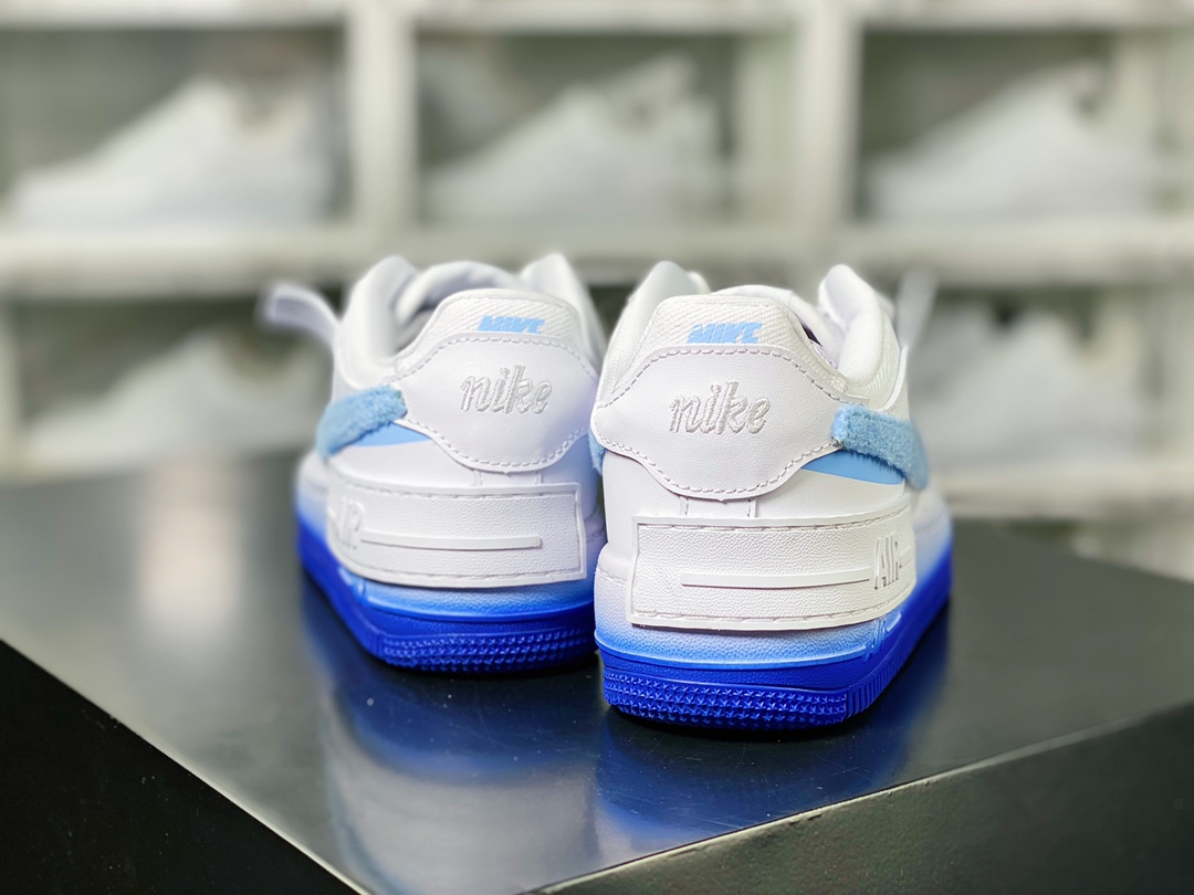 WMNS Air Force 1 Shadow ”Blue Chenille” Air Force 1 lightweight high-rise low-top versatile sneakers ”white and blue fluffy gradient blue bottom” FJ4567-100