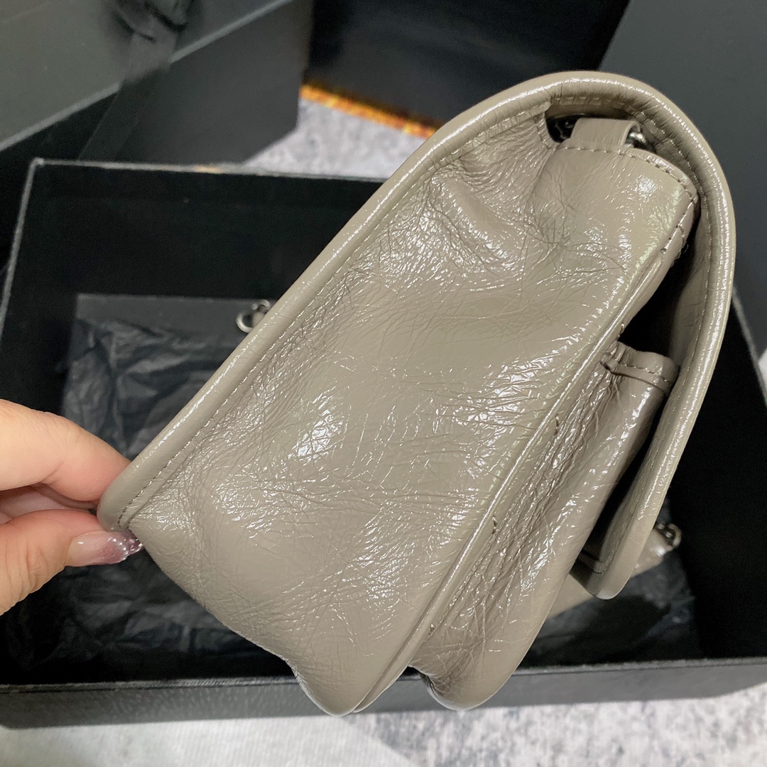 Saint Laurent Haute Couture Classic Luxury Handbag Shoulder Crossbody 5